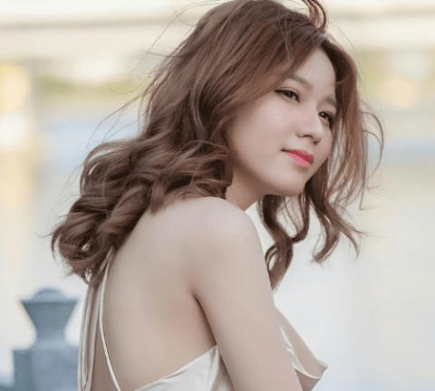 40+ Ảnh Nữ Xinh Đẹp Vẻ Dịu Dàng Và Thanh Lịch